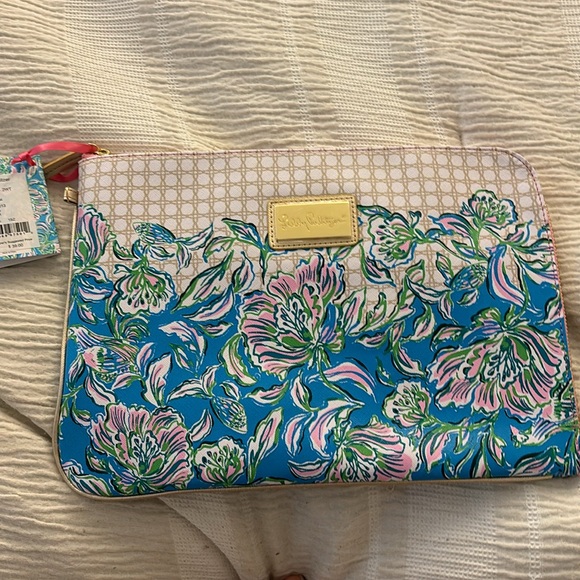 *NWT* Lilly Pulitzer Tech Pouch Set - Picture 5 of 8